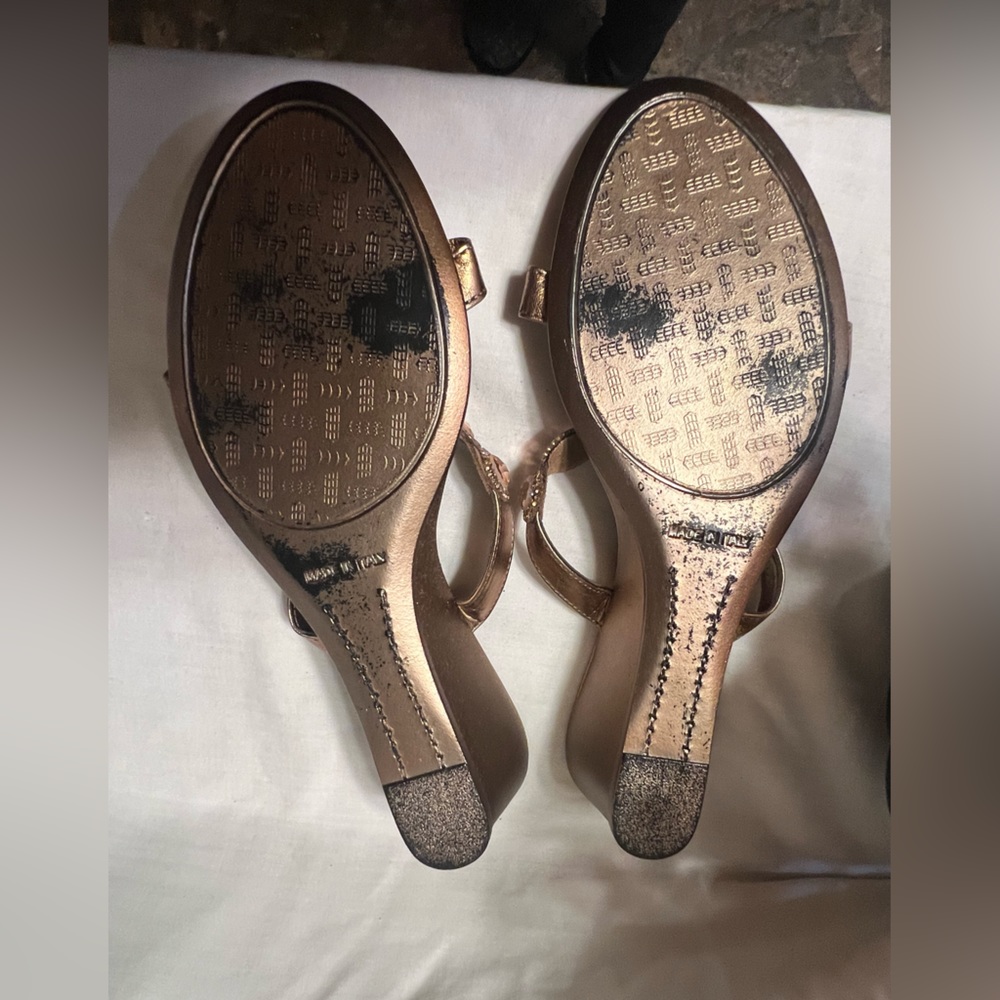 ITALIAN SANDALS - Picture 5 of 10